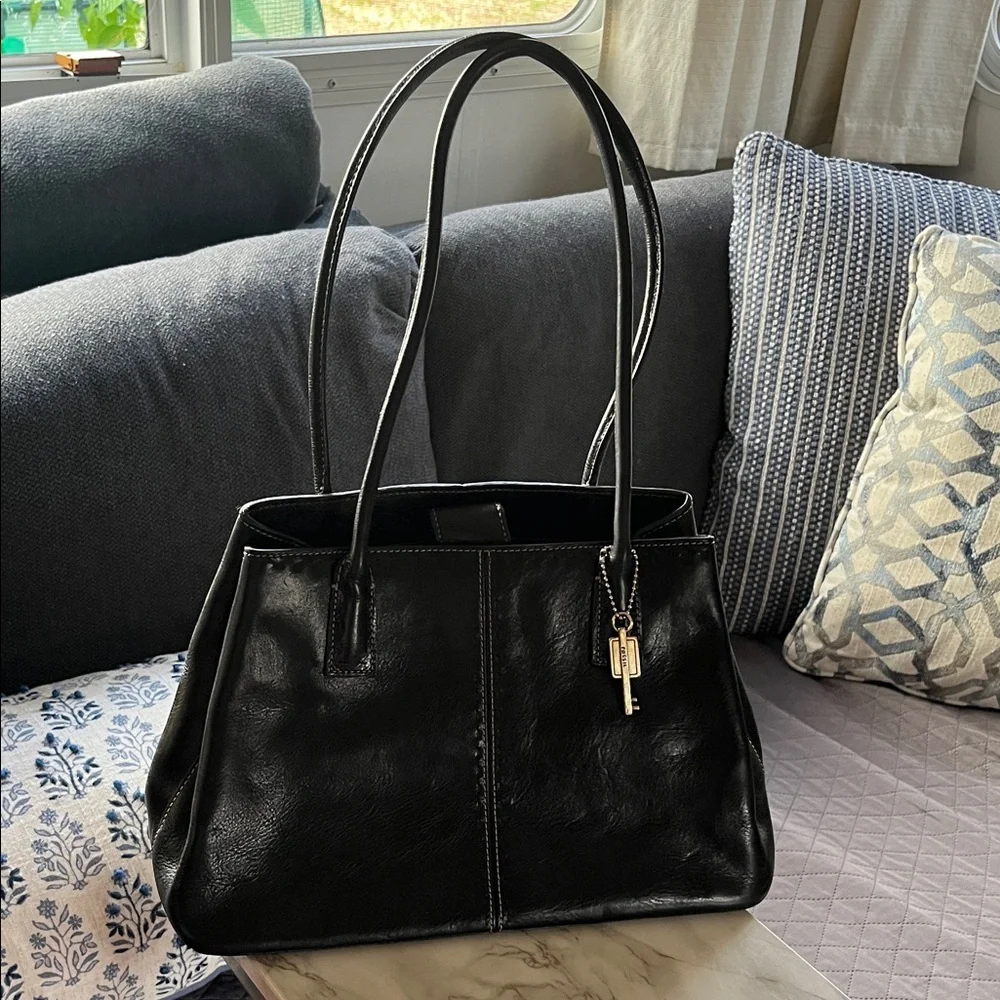 Fossil Black Leather Shoulder Bag - Picture 1 of 4